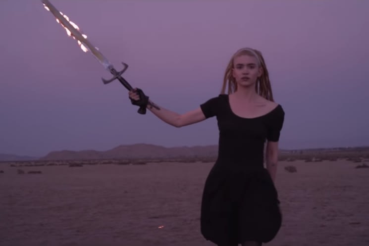 Grimes Speaks Out in Support of Elon Musk's Transgender Daughter │ Exclaim!