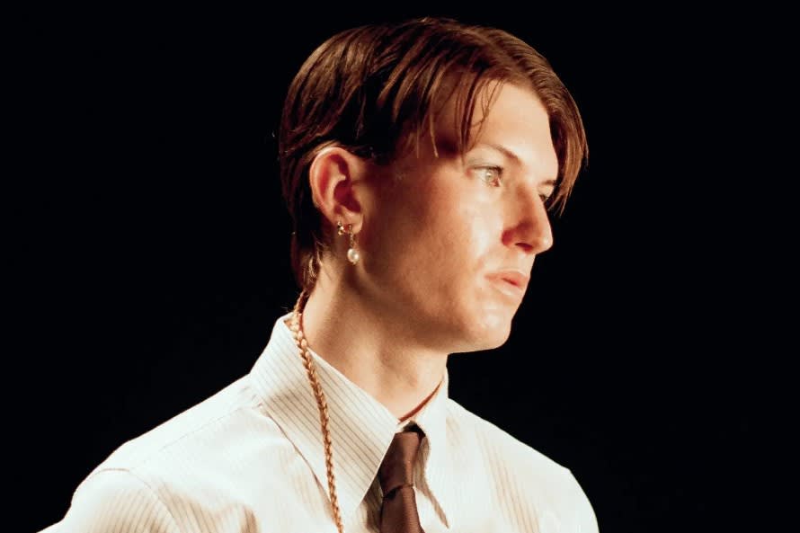 Gus Dapperton Maps Out '4 Dear Life' North American Tour │ Exclaim!