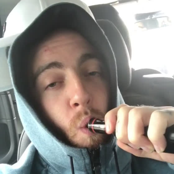 elfbar nachfüll pod läuft aus Vaping Ban main image 0