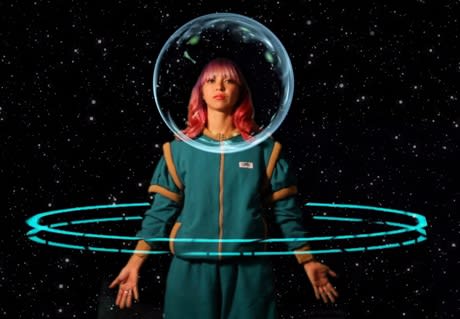 Maylee Todd / EscapologyとHieroglyphics Stream Maylee Todd | Listen to Escapology playlist online