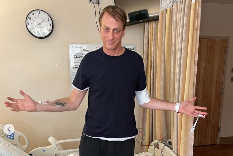 Tony Hawk Recovering After Breaking Femur | Exclaim!