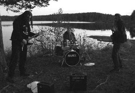 Angst Skvadron │ Exclaim!