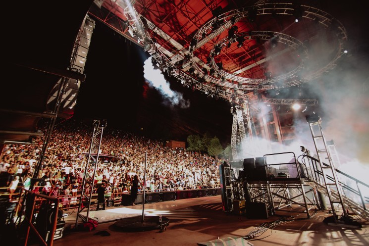 Red Rocks Amphitheater Hail Hail Injures Nearly 100 at Louis Tomlinson Red Rocks Amphitheater ...