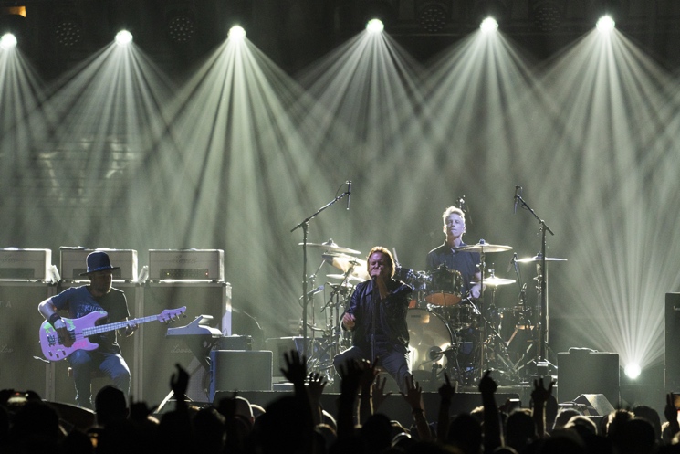 Pearl Jam Tease New Album 'Dark Matter,' Single Out Tonight