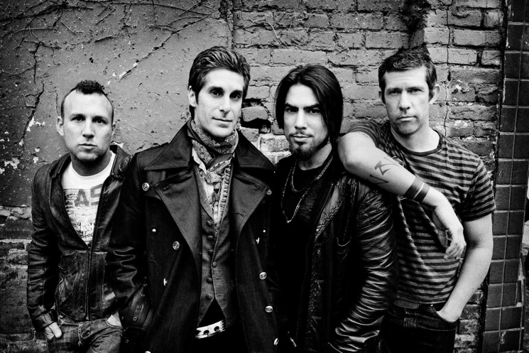 Jane's Addiction Bring Back Original Lineup for Co-Headlining Tour with Love and Rockets - Vimarsana News