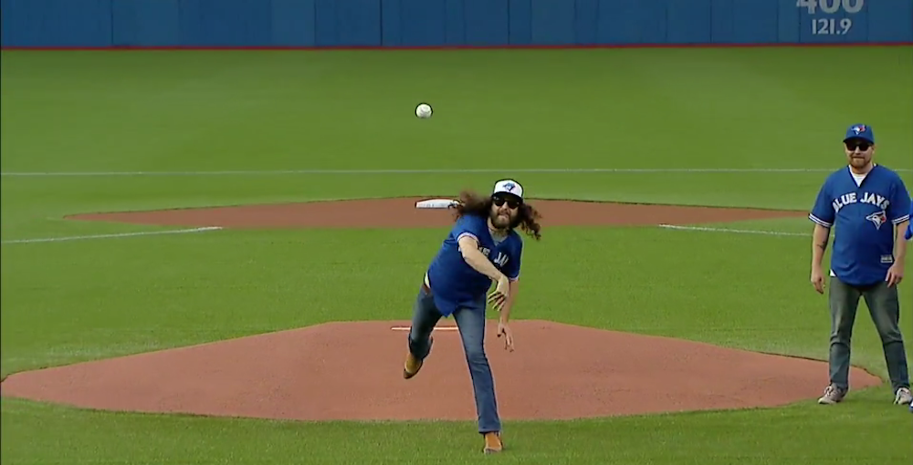 sheepdogs-first-pitch.PNG