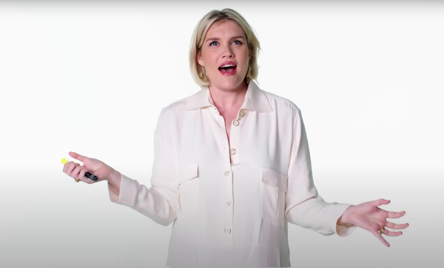 Emerald Fennell Teases 'Wuthering Heights' Adaptation │ Exclaim!