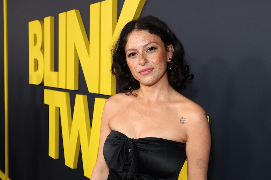 alia-shawkat-blink-twice.jpg