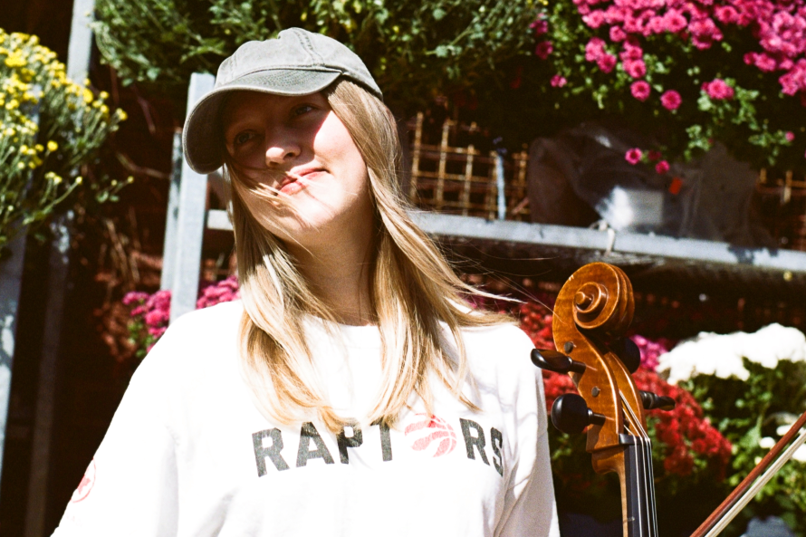 Eliza Niemi Announces Co-Headlining Canadian Tour with Advance
