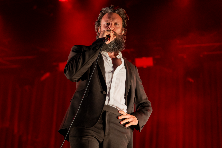 20250710_father_john_misty_ottawa_bluesfest_ming_wu_2.png