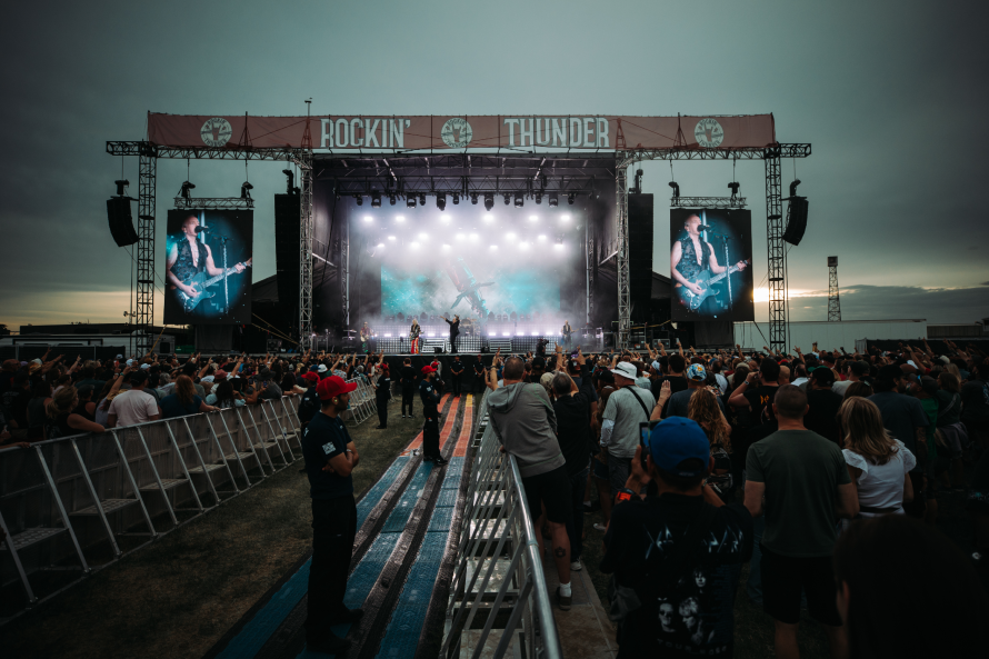 20250711_def_leppard_rockin_thunder_em_medland-marchen_4.png