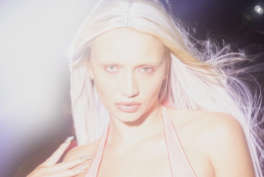 'Heated Rivalry' Launches Cailin Russo's New Era: Single, EP and Tour Ahead │ Exclaim!