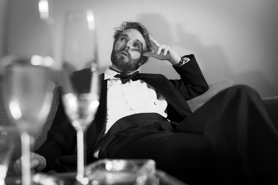 Johnny Payne Shares New Album 'Dazzle Me,' Premieres Video for Title Track